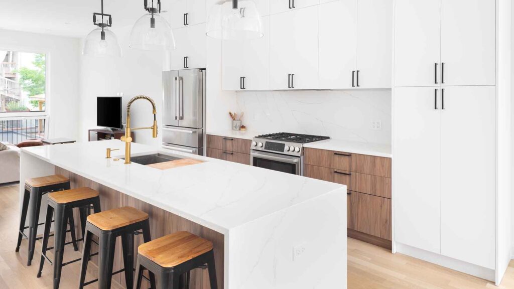 Come pulire i piani della tua cucina